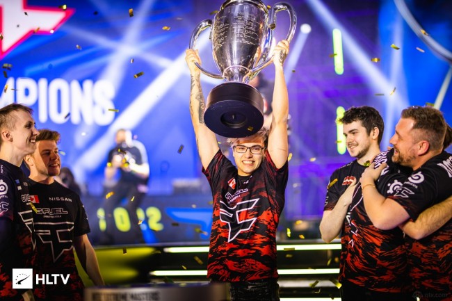 共赴新“竞”界！丨2023全球电竞运动领袖峰会暨腾讯电竞年度发布会