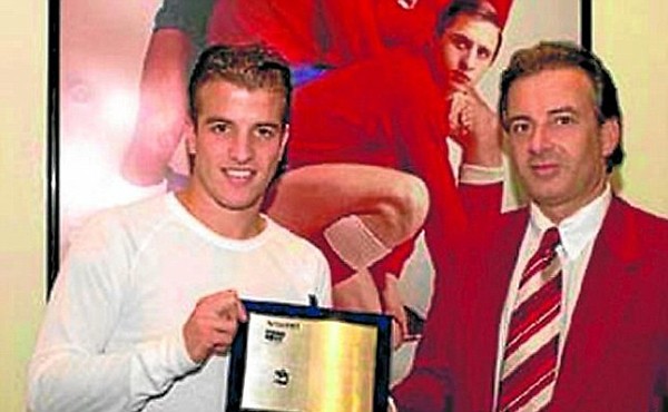 JDG夺得2023LPL夏季赛总决赛冠军
