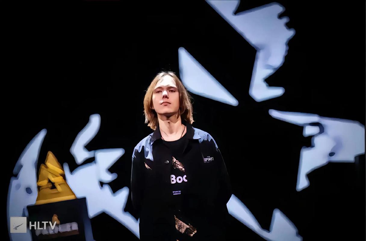 DK官宣大名单：中野不变 上单Burdol加入